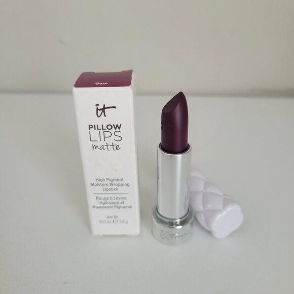 It Cosmetics Pillow Lips Matte High Pigment Lipstick GAZE 0.13 oz New with Box - Picture 3 of 6